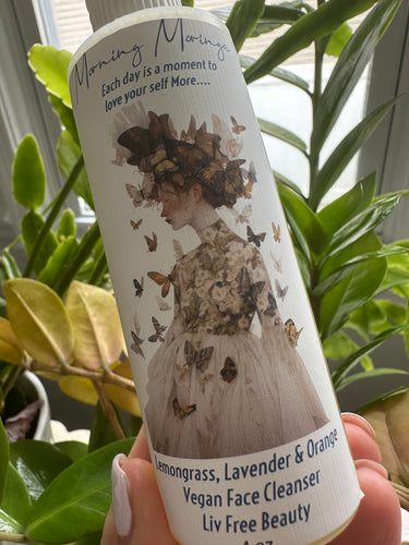 Morning Moringa Face cleanser